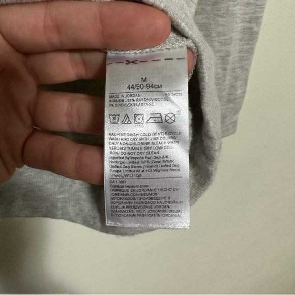 Banana Republic Baby Terry V Neck Pullover Sweatshirt - Picture 4 of 7